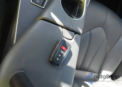 2020 Toyota Avalon Xle z USA, uszkodzony, nr VIN 4T1A21FB3LU015033